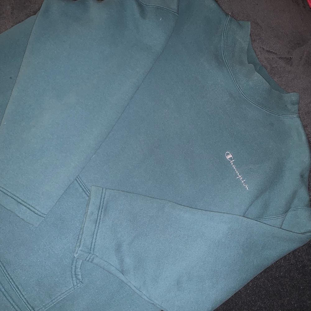 Champion Pullover - image 3